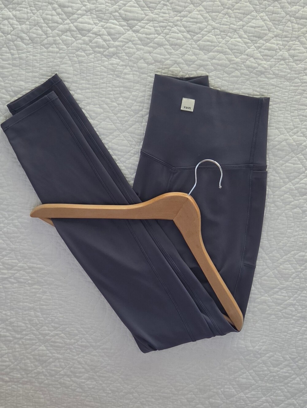 Vuori Womens Gray Performance Leggings